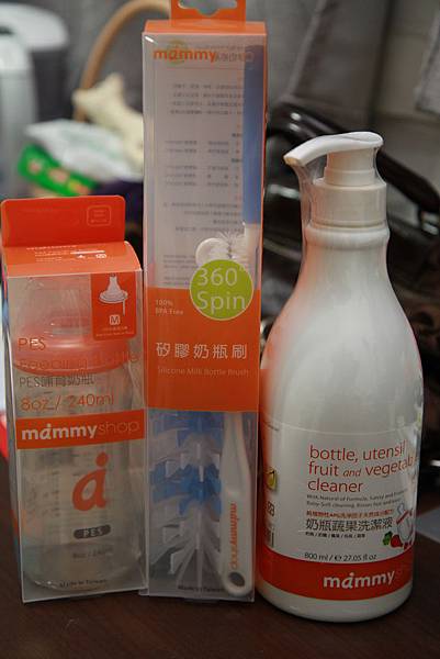 新鮮貨!mammyshop 媽咪小站-食品級矽膠奶瓶刷 @About Hsuan美美媽咪親子美食旅遊