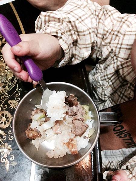 好用的寶寶餐具組-日本EDISON湯匙叉 @About Hsuan美美媽咪親子美食旅遊