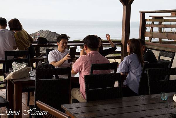 新北三芝淺水灣。沙灘咖啡。看海景喝咖啡。 @About Hsuan美美媽咪親子美食旅遊