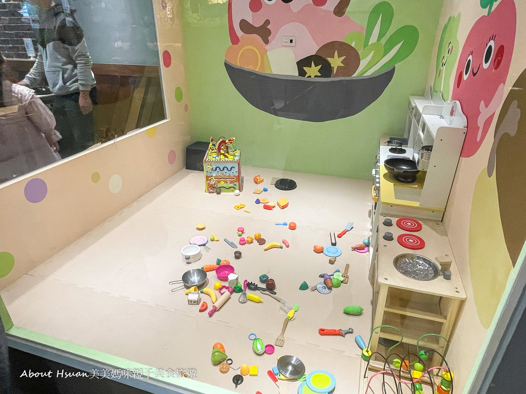 宜蘭羅東美食 川鍋物 火鍋食材新鮮 還有兒童遊戲室 @About Hsuan美美媽咪親子美食旅遊