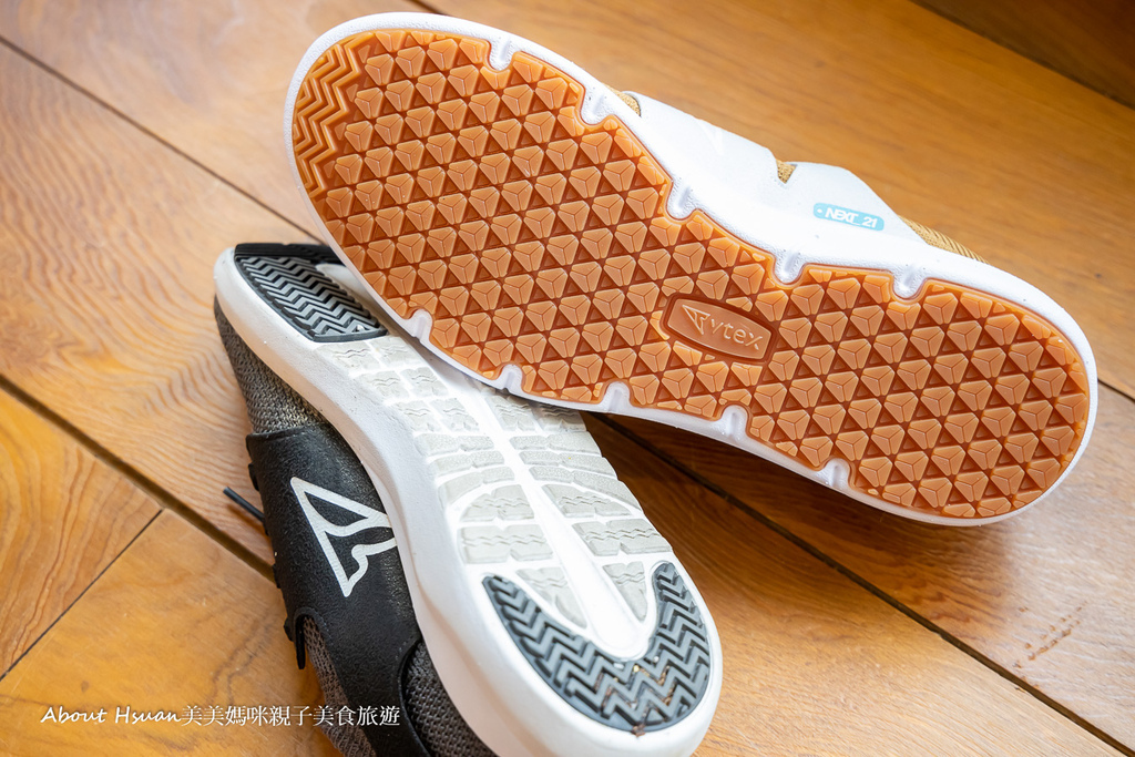 2022全新一代的V-TEX N21 防水鞋 更帥更有型 橡膠大底讓穩定度更提升 @About Hsuan美美媽咪親子美食旅遊